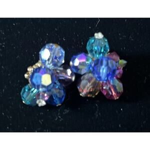 Vintage Aurora Borealis Dark Blue Purple Clip On Earrings Gold Tone Clasp